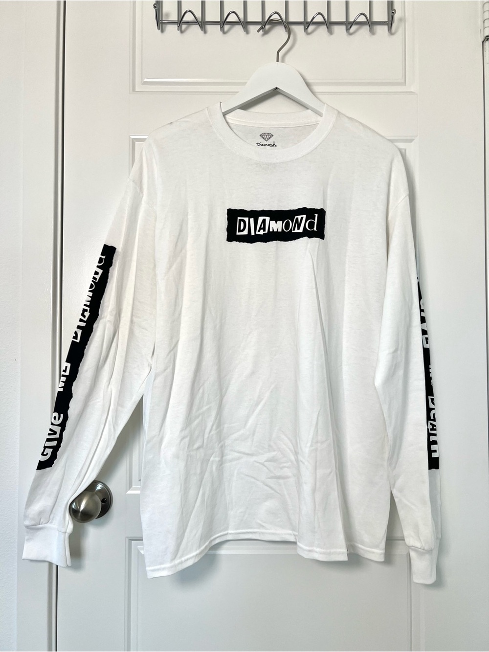 Diamond Supply Co. // NWOT Men's Casual Graphic Long Sleeve Skater T-Shirt